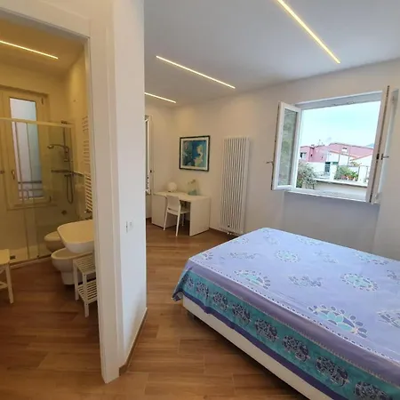 Benedetta E Isabelle Πανσιόν Βερνάτσα