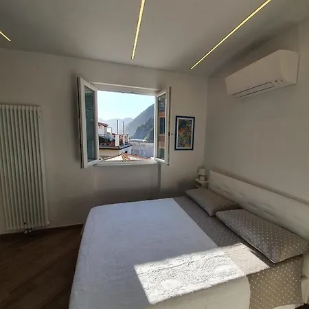 Benedetta E Isabelle 3*